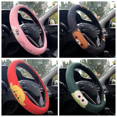 Car steering wheel cover with color application in several colors