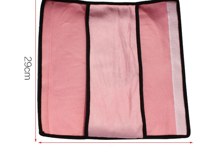 Puha és kényelmes párna autós biztonsági öv hímzésével