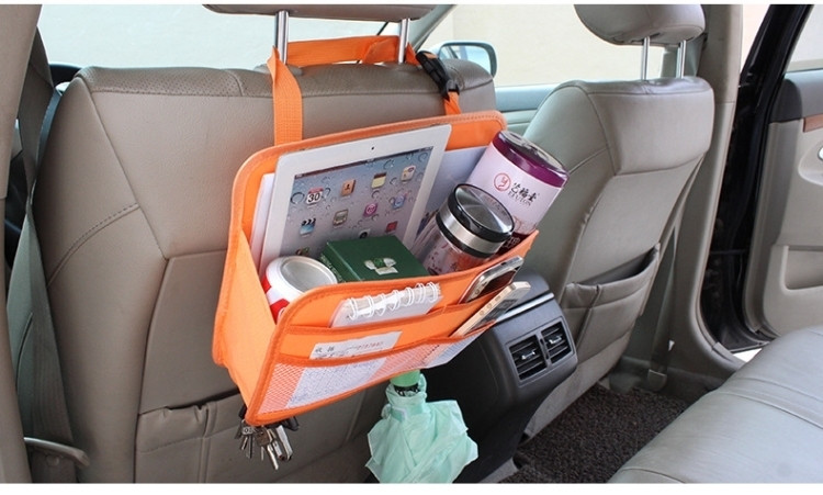 Többfunkciós autós rendszerező több zsebbel, italok és telefonok tárolására alkalmas