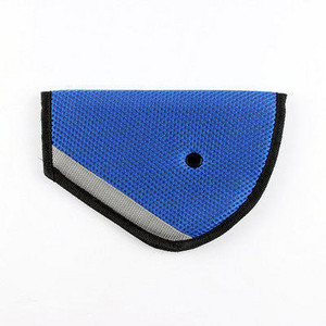 Biztonsági öv beállító tömítés a gyermekek biztonsága érdekében