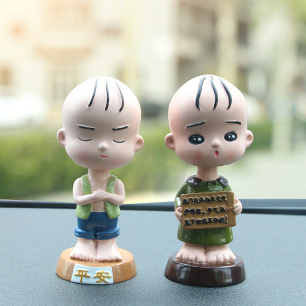 Dekoráció mozgatható fejű autóhoz - több modell