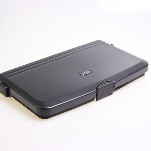 Patogus sulankstomas staliukas automobilinei kėdutei tinka maistui ir gėrimams