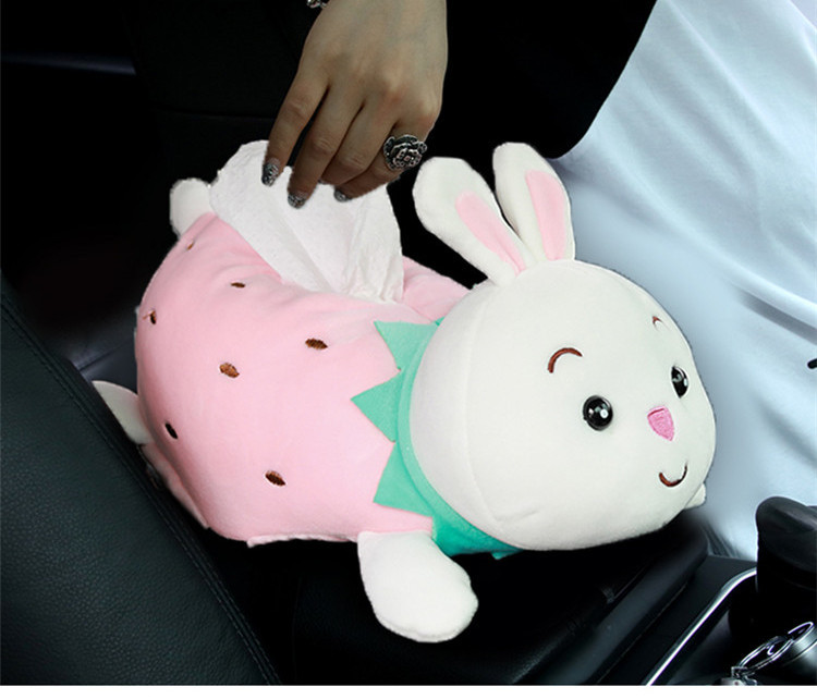 Pliušinė žaislinė servetėlė automobiliui