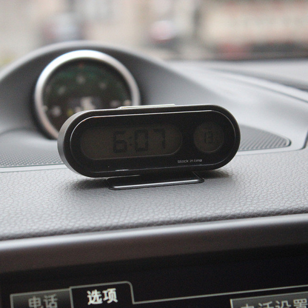 Самозалепващ се електронен часовник с термометър за автомобил