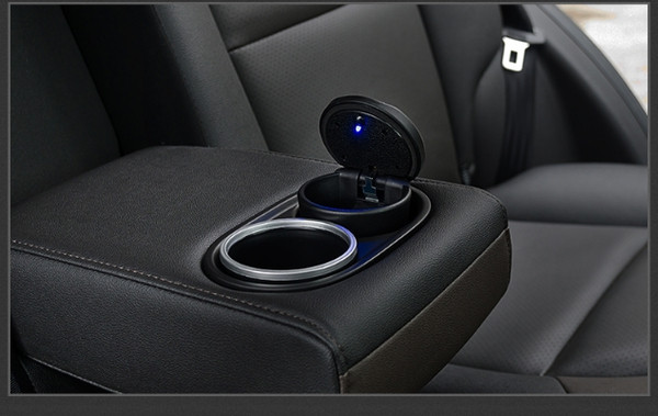 Ugniai atspari peleninė automobiliui su LED indikatoriumi