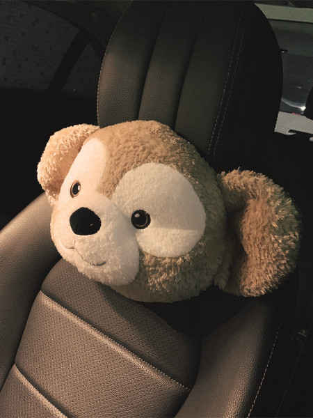 Plüss autópárna majom alakú - két modell