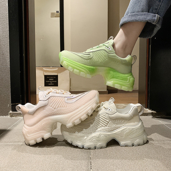 Aktuális női alkalmi tavaszi-őszi tornacipő durva talppal