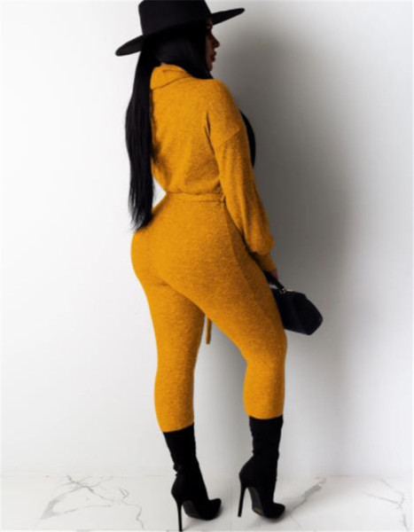 Női alkalmi kombiné hosszú ujjal és nyakkendővel