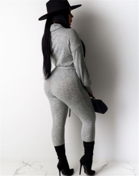 Női alkalmi kombiné hosszú ujjal és nyakkendővel