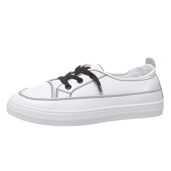 Tavaszi-nyári bőr tornacipő új modellje fűzővel és lapos talppal