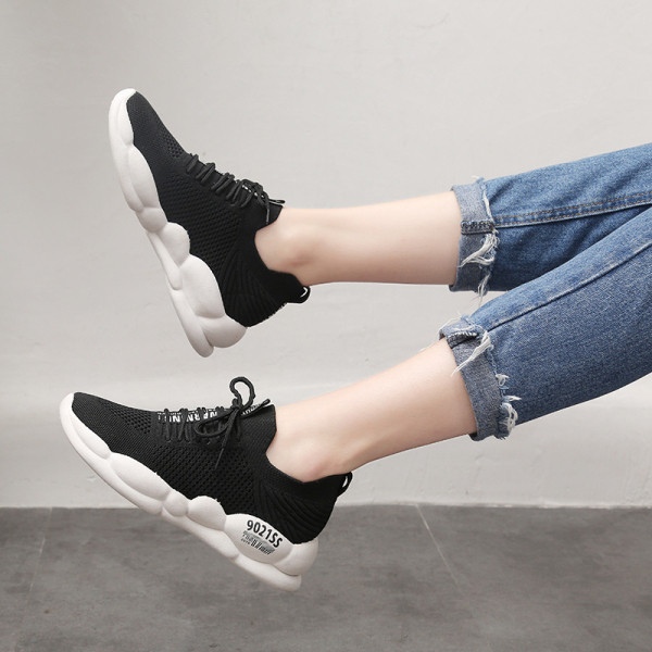 Alkalmi női tavaszi tornacipő durva talppal