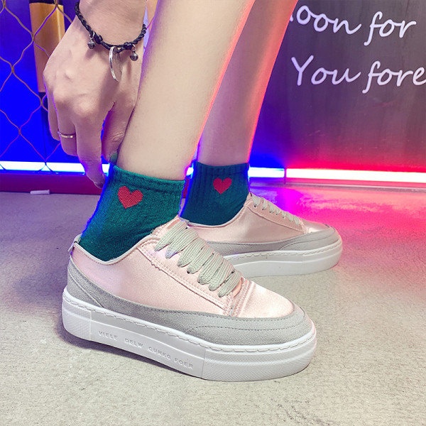 Modern női textil tornacipő fényes hatással és platformmal