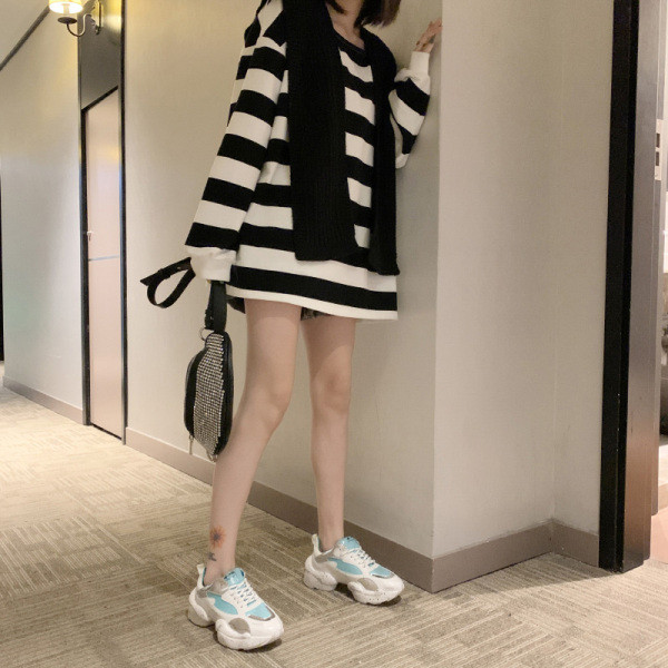 HIT Modern női rugós tornacipő durva talppal