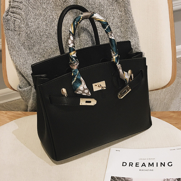 Modern női táska eko bőrből, hosszú és rövid fülekkel