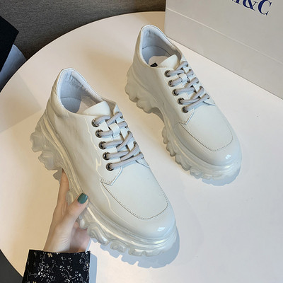 Modern női tavaszi tornacipő durva talppal