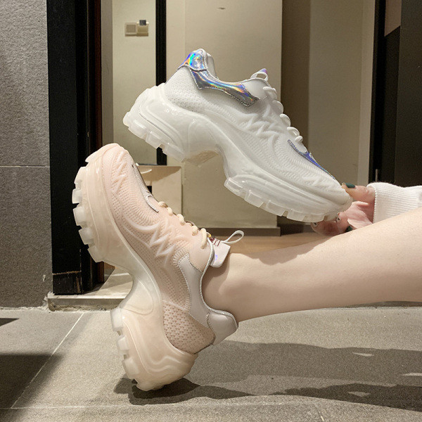 Női hétköznapi tavaszi tornacipő durva talppal