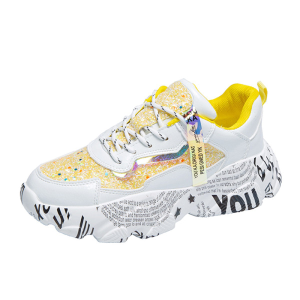 Modern női tornacipő magas durva talppal, öko bőrből