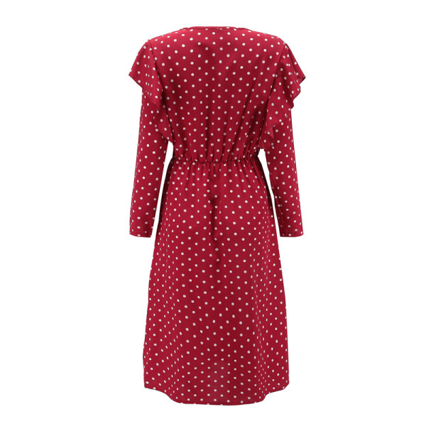 Lezser női pöttyös ruha hegyes nyakkivágással és hosszú ujjakkal