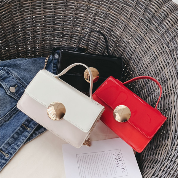 Női lakkbőr táska hosszú és rövid fogantyúval