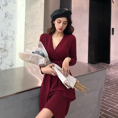 Νέο μοντέλο γυναικείο φόρεμα με V-neck και μακρύ μανίκι