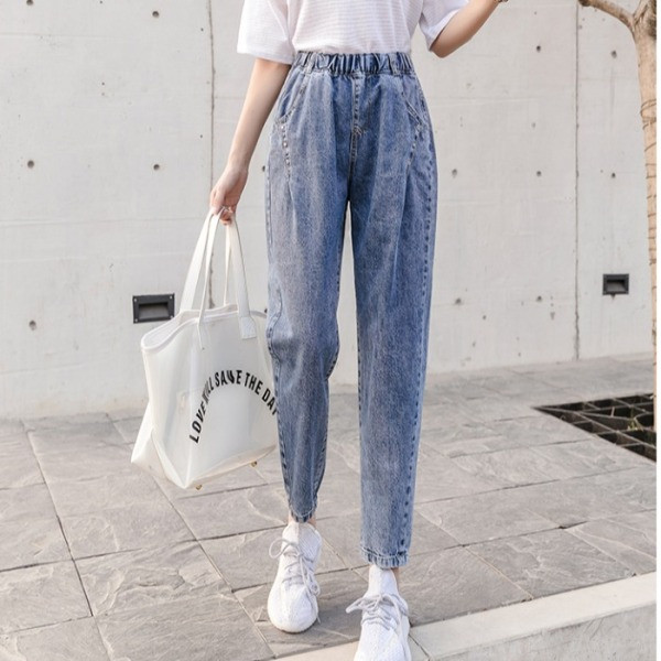 Modern női farmer, rugalmas derékkal