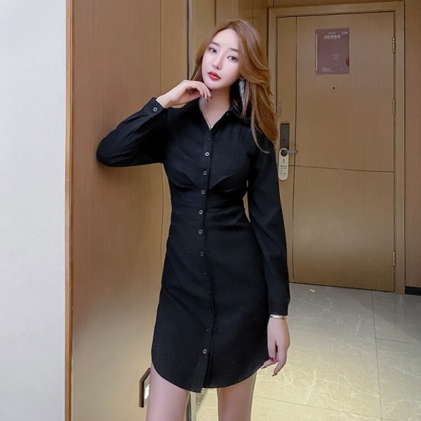 Alkalmi női ruha hosszú ujjal és gombokkal - ing típusú