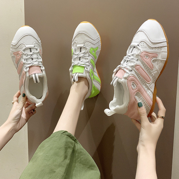 Alkalmi női tornacipő lapos talppal