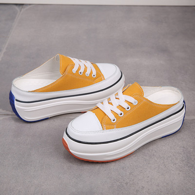 Nyári alkalmi cipő új modellje magas talppal