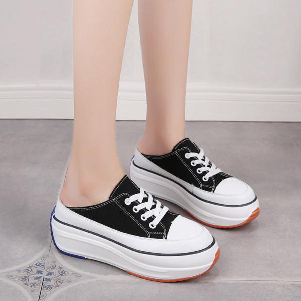 Nyári alkalmi cipő új modellje magas talppal