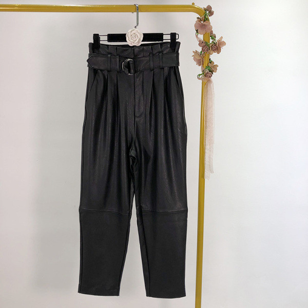 Női bőrnadrág új modellje, magas derékkal és övvel