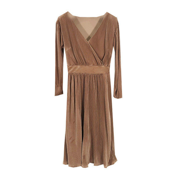 Női kivágott bársonyruha V-nyakkal