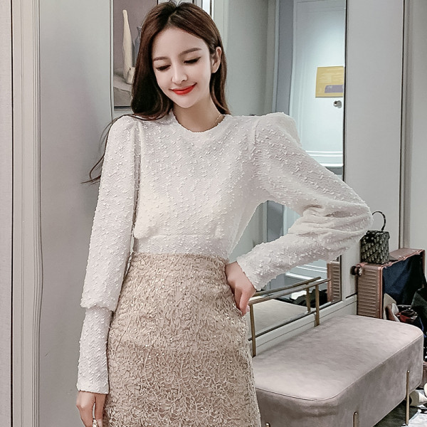 Moodne naiste pluus Slim mudel laiade varrukatega