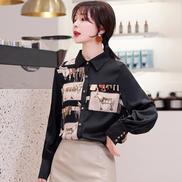 Stílusos női ing rátéttel és klasszikus gallérral