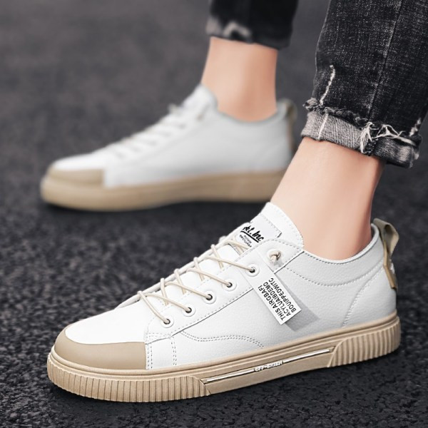 Alkalmi férfi tornacipő fűzővel és lapos talppal, öko bőrből