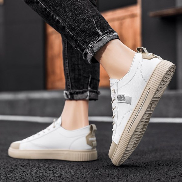 Alkalmi férfi tornacipő fűzővel és lapos talppal, öko bőrből