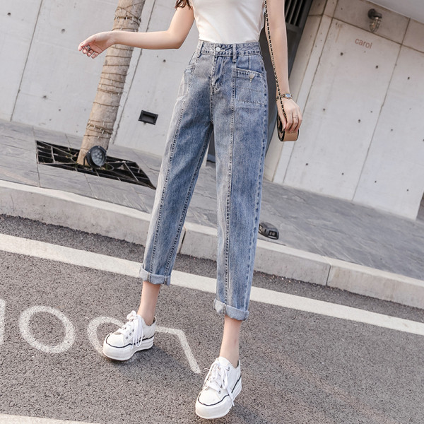 Női farmer új modell magas derékkal és zsebekkel