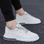 Alkalmi férfi tornacipő lapos talppal és fűzővel