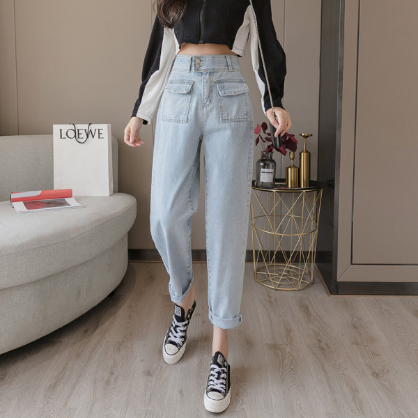 Női egyenes modellű farmer, zsebekkel és magas derékkal