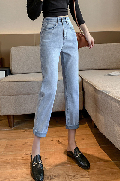 Alkalmi női farmer egyenes modell magas derékkal és zsebekkel