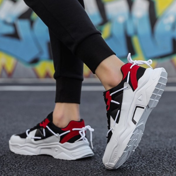 Új modell férfi tornacipő, lapos talppal, öko velúrból