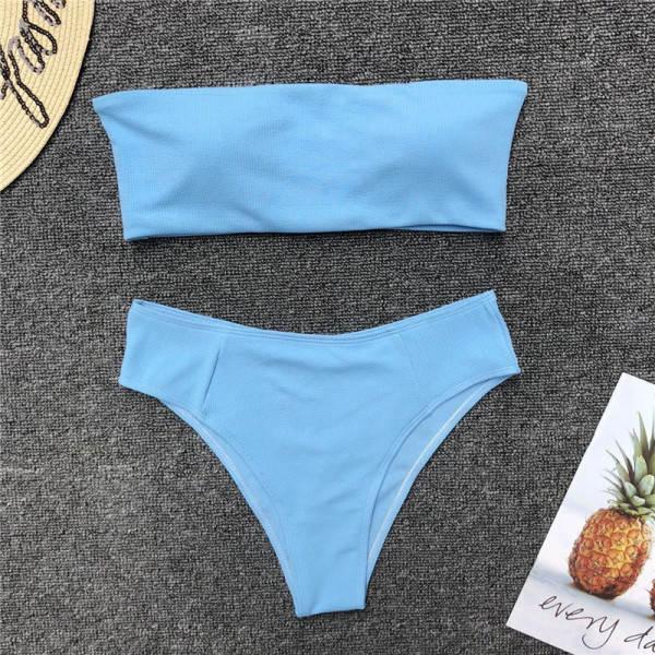 Sima modell fürdőruha két részből, szalagos felsővel