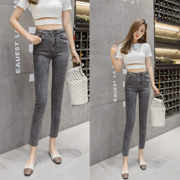 Alkalmi női farmer Karcsú, zsebes modell