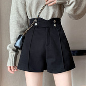 Női rövidnadrág széles modell magas derékkal