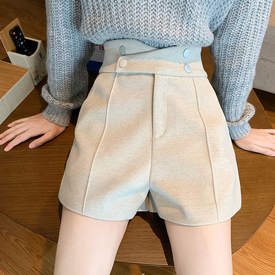 Női rövidnadrág széles modell magas derékkal