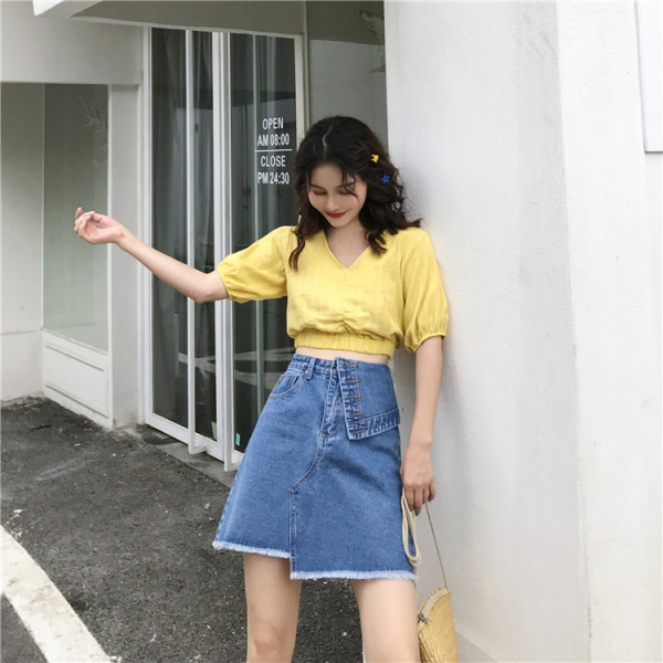 Modern női aszimmetrikus szoknya magas derékkal és zsebekkel