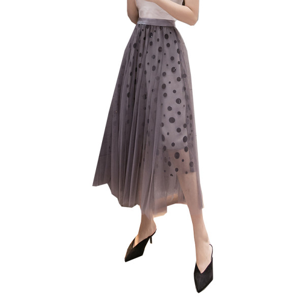 Női szoknya szabású modell elasztikus derékkal és tüllel