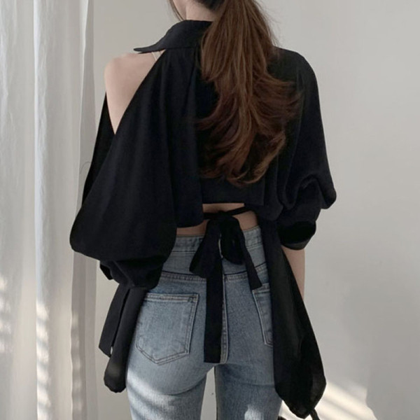 Női ing csupasz vállú, klasszikus gallérral