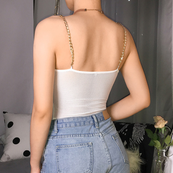 Átlátszó női fehér test fém pántokkal