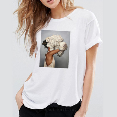 Γυναικείο λευκό casual t-shirt με εφαρμογή