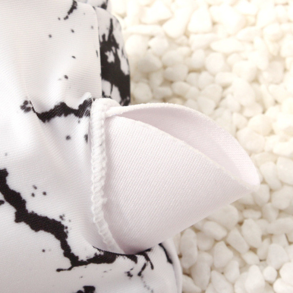 Márvány hatású, kétrészes fürdőruha